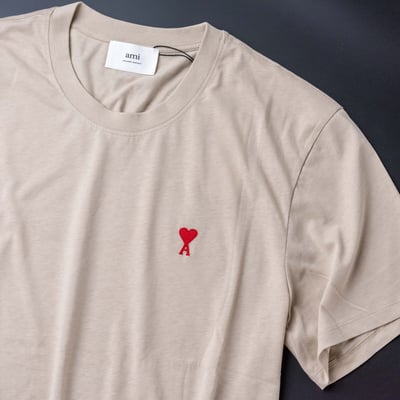 [ AMI Paris ] De coeur t-shirt 奶茶色5