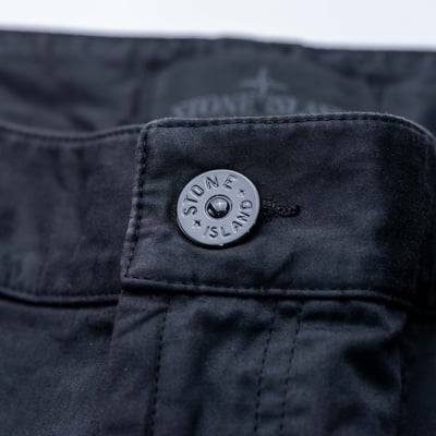 Stone island Ghost 標準版型幽靈長褲 黑6