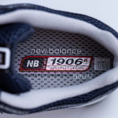 [ New Balance ]  M1906RCA 藍色9