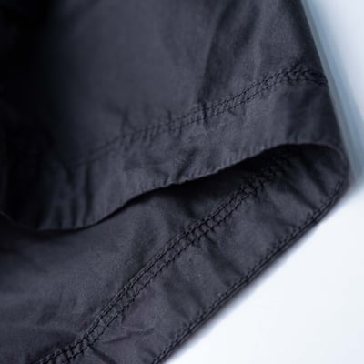 Stone Island 舒適彈性纖維短褲 黑4