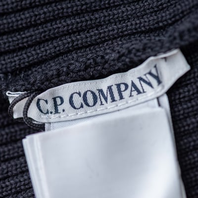 C.P. Company 風鏡毛帽 黑6