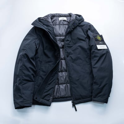 Stone Island Micro Twill 科技羽絨外套 黑3