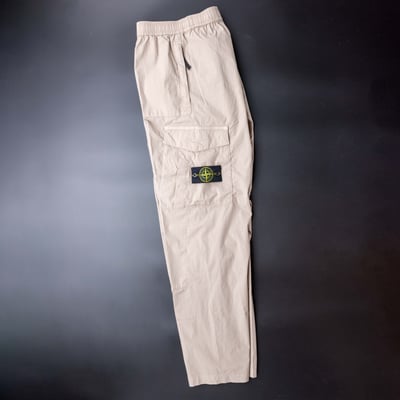[ Stone Island ] 30803 STRETCH COTTON TELA 'PARACADUTE' 2 POCKET PANT 米色4