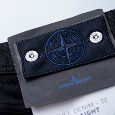 Stone Island 丹寧系列 標準直筒牛仔褲 黑9