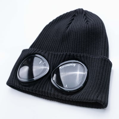 C.P. Company 風鏡毛帽 黑4