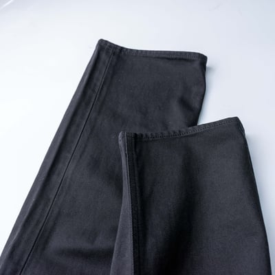 Stone Island 丹寧系列 標準直筒牛仔褲 黑5