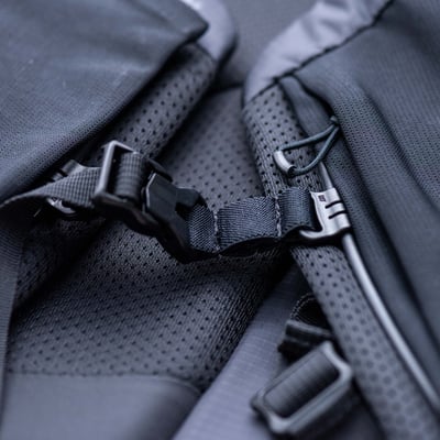 Salomon ACS 20 後背包 黑7