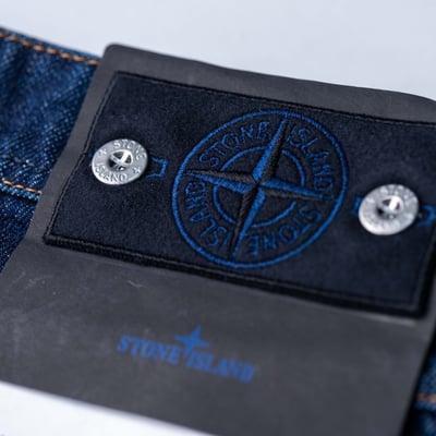 Stone Island 水洗丹寧標準長褲 水洗藍8