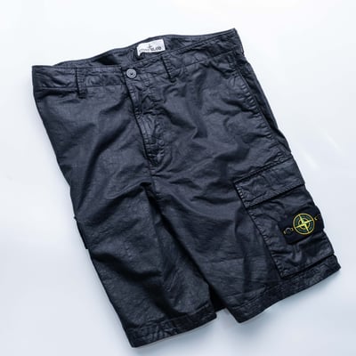 Stone Island 巴拿馬尼龍寬鬆口袋短褲 黑3