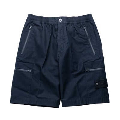 Stone Island Ghost 拉鍊口袋工作短褲 黑1