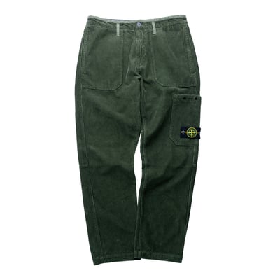 Stone Island 燈芯絨800標準版型長褲 麝香綠1
