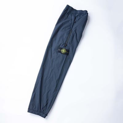 [ Stone Island ] 30503 STRETCH COTTON TELA PARACADUTE GARMENT DYED 深藍3