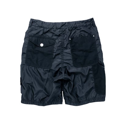 Stone Island L1932 Polyester David Light-tc 寬鬆拼接短褲 黑2