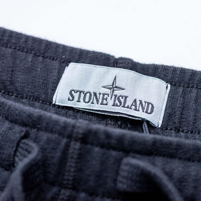 Stone Island 水洗棉短褲 黑4