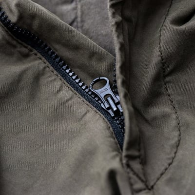 Stone Island 標準版型錐形工裝褲 軍綠6