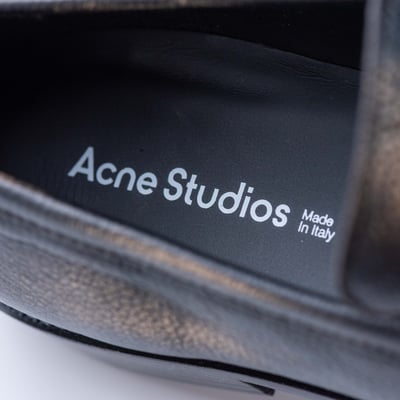 Acne Studios Boafer 皮革作舊樂福鞋 黑9