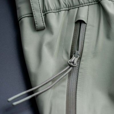 C.P. Company Metropolis Series Gore-tex 3L Infinium 機能長褲9