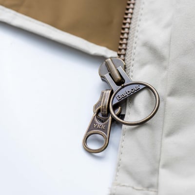 Barbour x Kaptain Sunshine Cruiser 翻領連帽外套 象牙白4