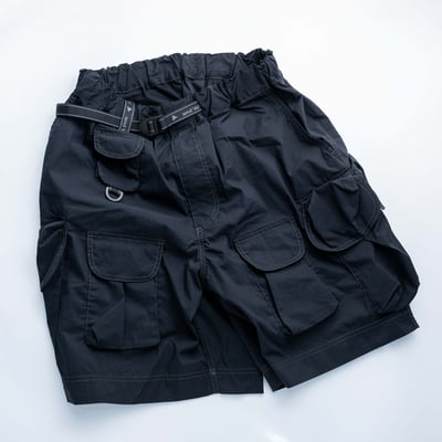 And Wander 戰術口袋短褲 黑3