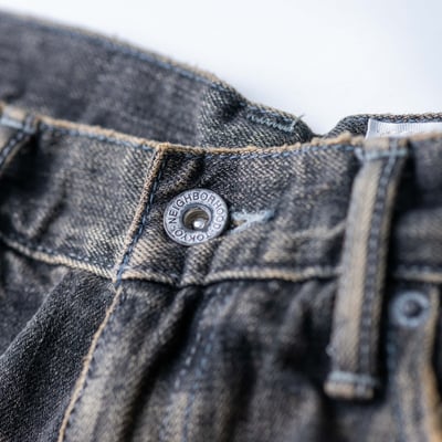 Neighborhood 寬版破壞水洗牛仔褲 黑6