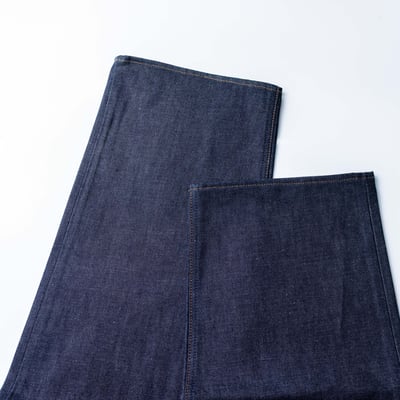 Stone Island 丹寧系列 寬版牛仔褲 原色5