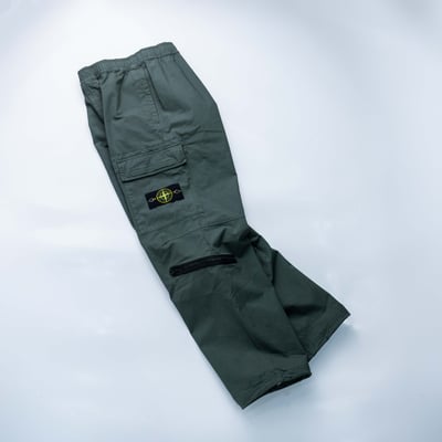 Stone Island 寬版抗撕裂工作長褲 Musk 麝香綠3