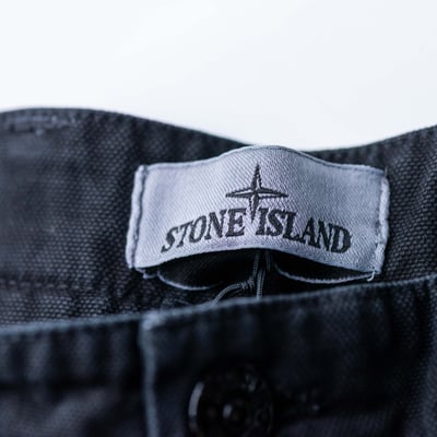 Stone Island 巴拿馬棉舒適短褲 黑色4