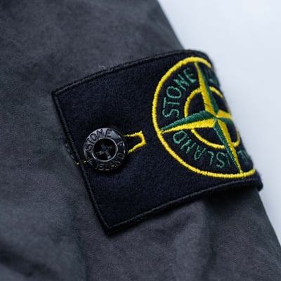 Stone Island 水洗工裝襯衫 碳灰5