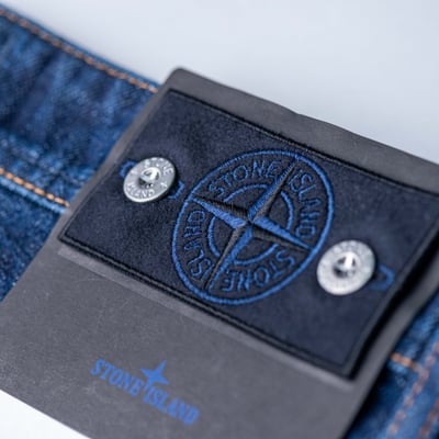 Stone Island 寬鬆水洗牛仔褲 藍10