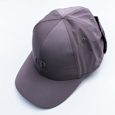 C.P. Company 金屬尼龍風鏡老帽 灰色3