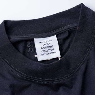 [ Vetements ] Translation Tee 黑色/彩虹5
