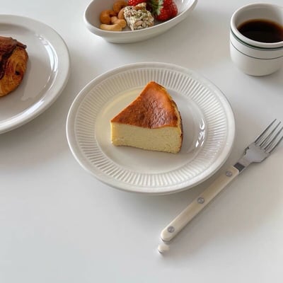 Tuxton  Hampshireshire 乳白浮雕系列1