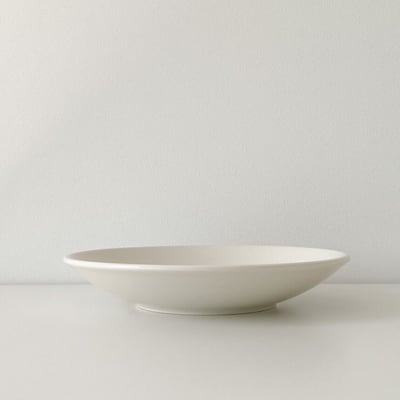 Tuxton eggshell 淺湯盤4