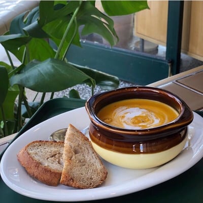 Tuxton 雙色烤盅6