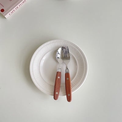 Tuxton  Hampshireshire 乳白浮雕系列12