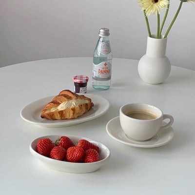 Tuxton Eggshell 橢圓深盤7