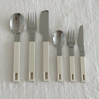 (推薦款) Anova Melrose 復古方形餐具11