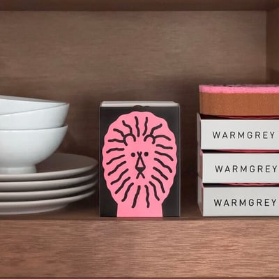 F126 Warmgrey Tail 小獅子菜瓜布3
