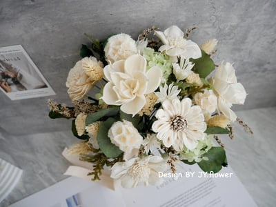 自然型手綁乾燥花捧花【純粹白系】2