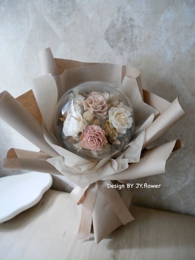 波波球大款永生玫瑰花束【膚粉燕麥】3