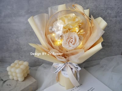 波波球小款永生玫瑰花束【柔黃燕麥】1