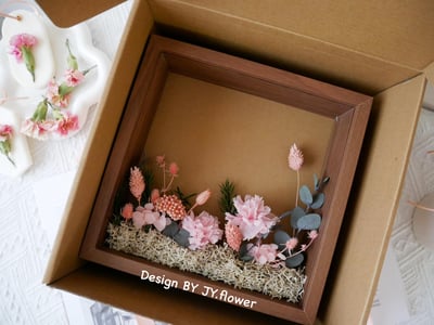 母親節花禮【不凋康乃馨立體木框花】7