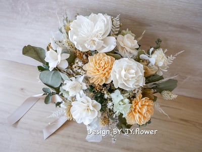 自然型手綁乾燥花分束捧花【純白蜜橘】6