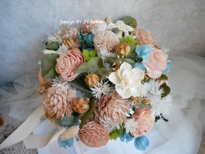 自然型手綁乾燥花分束捧花【茶霧晴藍】3