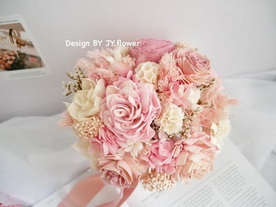 圓形乾燥花捧花【純白粉戀】3