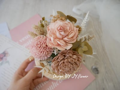 乾燥花水晶球玻璃罩夜燈【裸棕膚粉】3