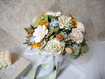 自然型手綁乾燥花分束捧花【初夏輕舞】1