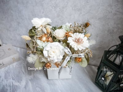 中大型乾燥花盆花【純白流金】3