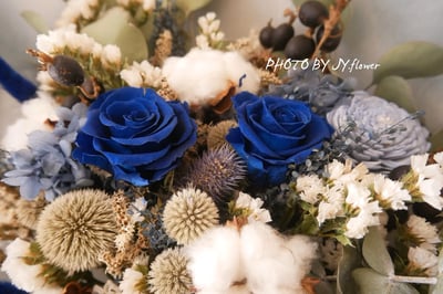大型乾燥永生玫瑰花束【時尚藍調】2
