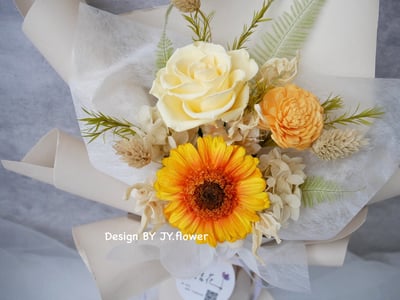 中小型永生玫瑰非洲菊花束【啟程】2